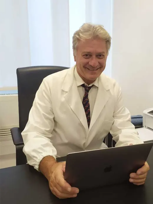 Prof. Franco Perego, chirurgo plastico