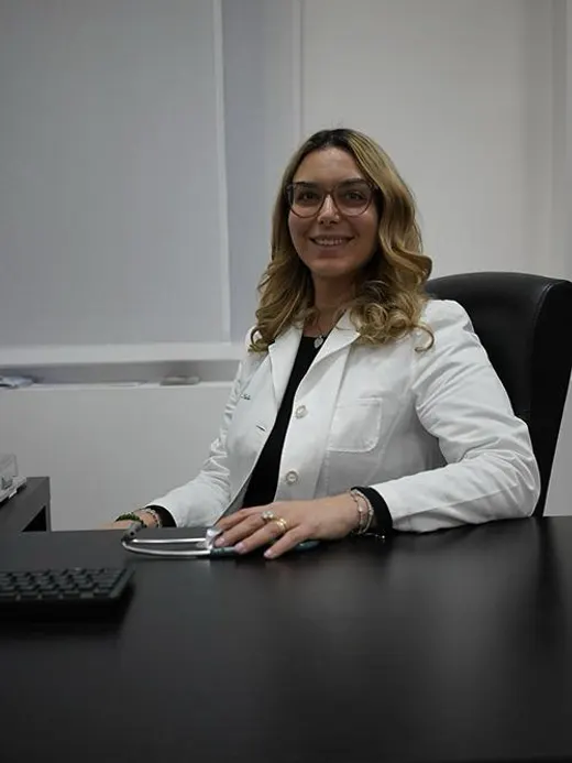Dott.ssa Margherita Sola, angiologa e linfologa